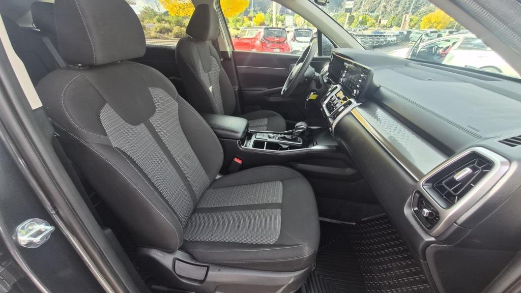 used 2022 Kia Sorento car, priced at $19,992