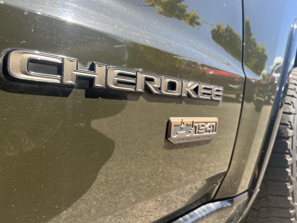 used 2017 Jeep Grand Cherokee car, priced at $16,771