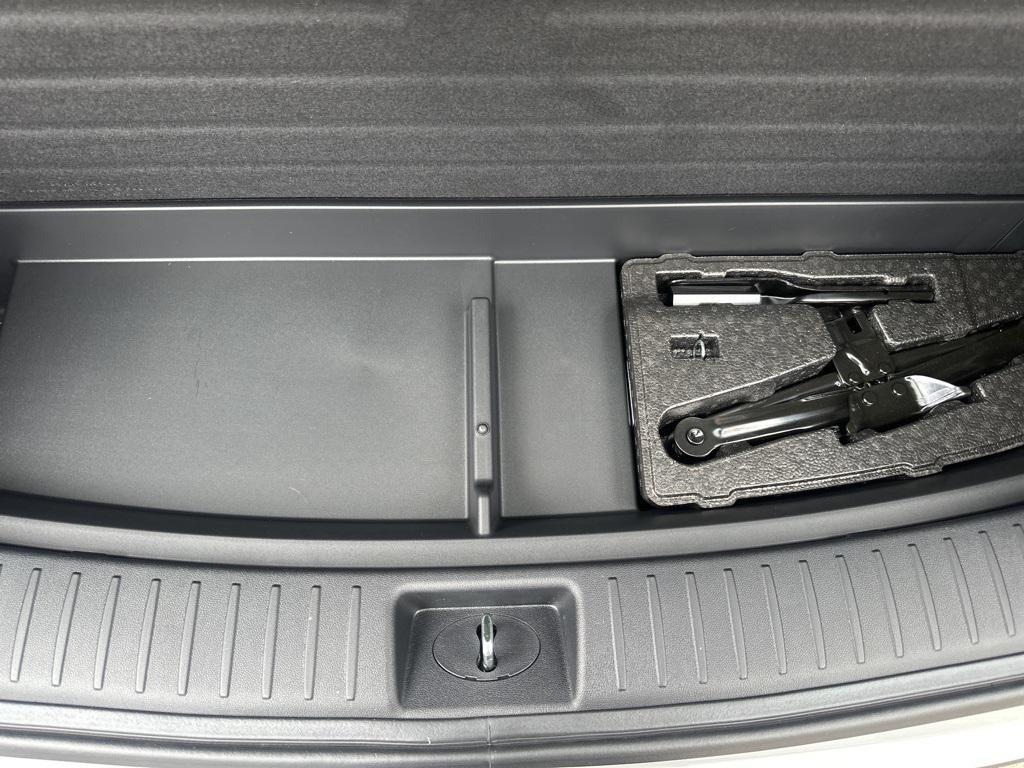 new 2025 Kia Sorento car, priced at $37,555