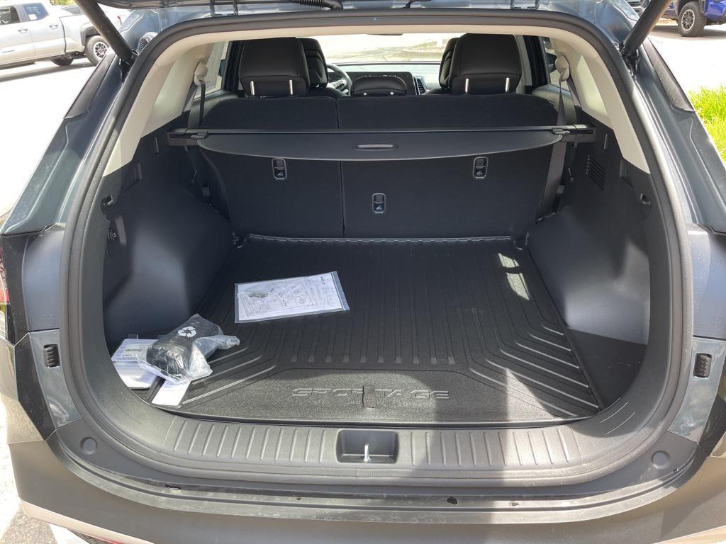new 2025 Kia Sportage Hybrid car, priced at $34,720