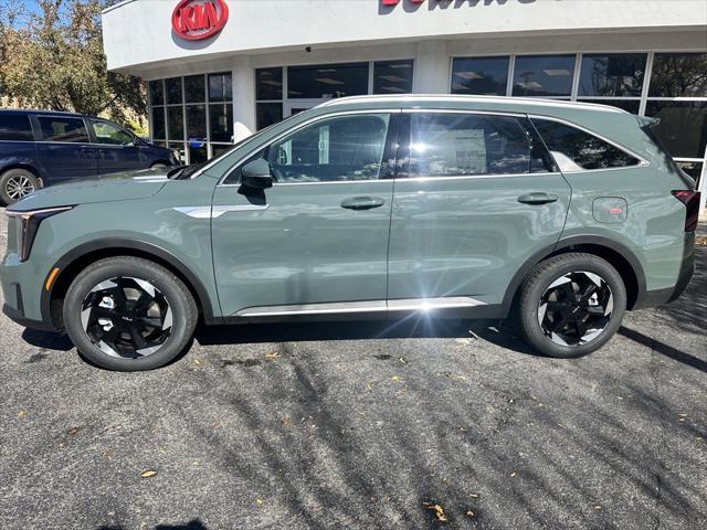 new 2025 Kia Sorento Hybrid car, priced at $42,581