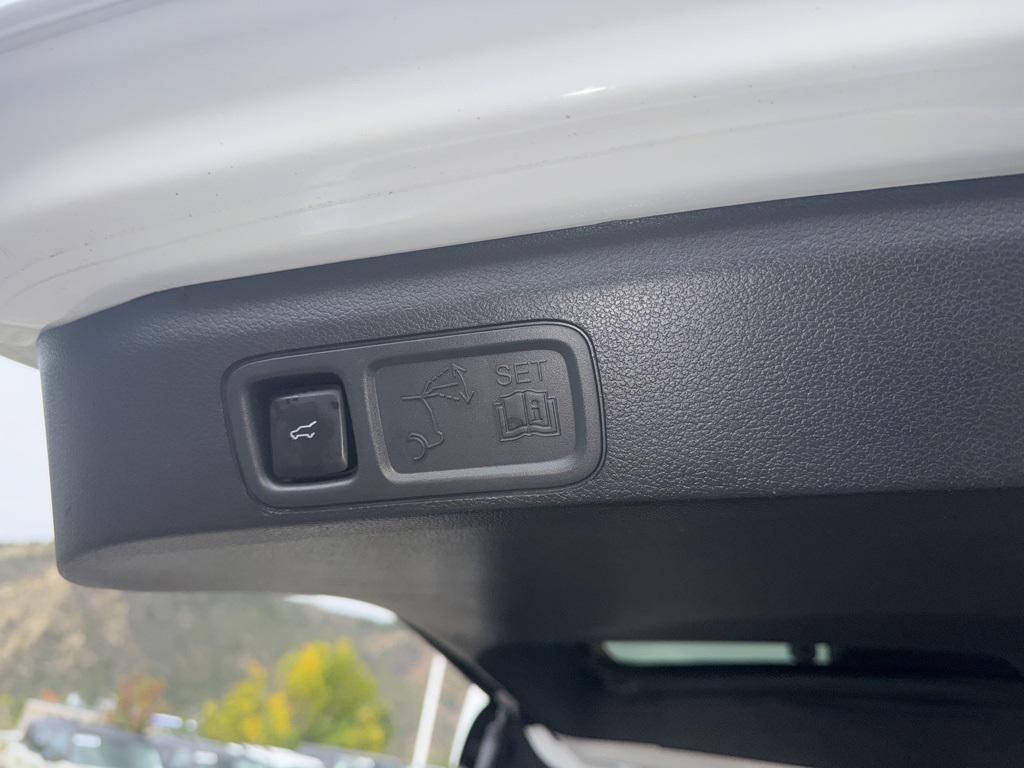 used 2024 Ford Expedition car, priced at $59,970