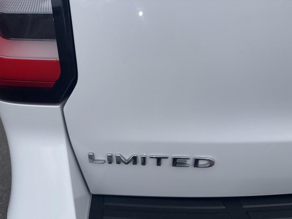 used 2024 Ford Expedition car, priced at $59,970
