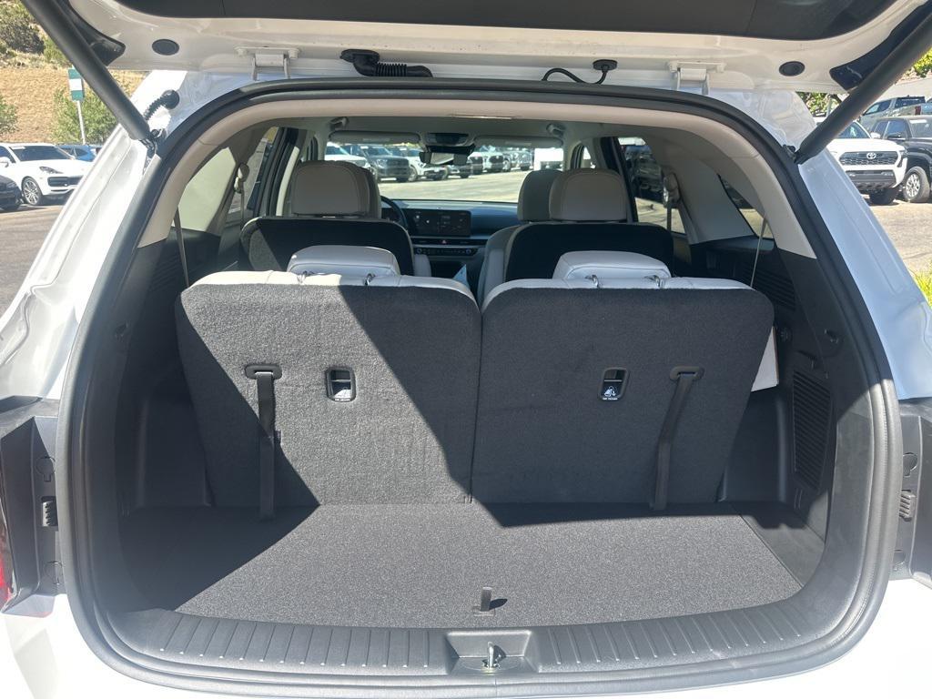 new 2025 Kia Sorento Hybrid car, priced at $42,285