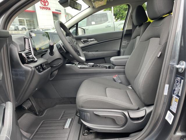 new 2025 Kia Sportage Hybrid car, priced at $31,906