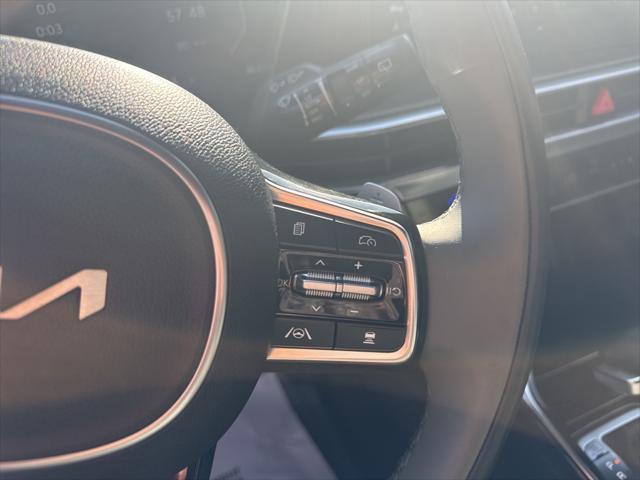 used 2024 Kia Sorento car, priced at $39,990