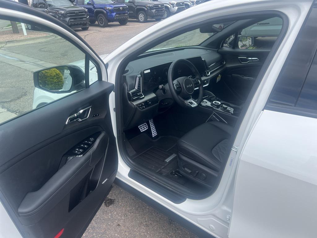 new 2025 Kia Sportage car, priced at $46,950