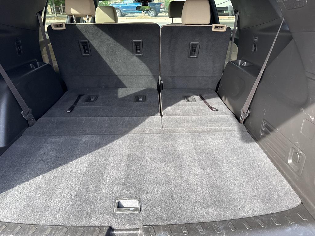 used 2023 Chevrolet Traverse car, priced at $24,980