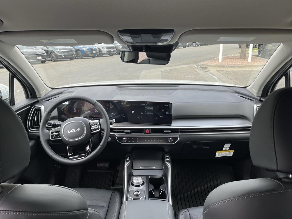 new 2025 Kia Sorento Hybrid car, priced at $41,768