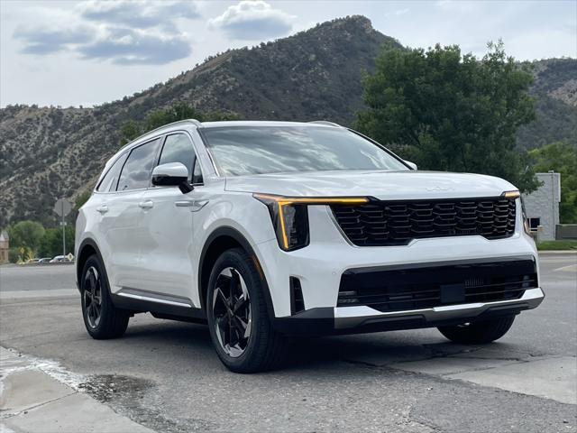 new 2025 Kia Sorento Hybrid car, priced at $41,768