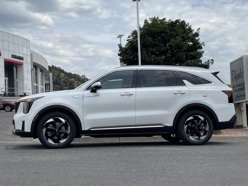 new 2025 Kia Sorento Hybrid car, priced at $41,768