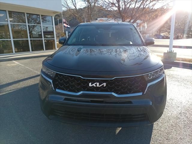 used 2023 Kia Sorento car, priced at $23,550