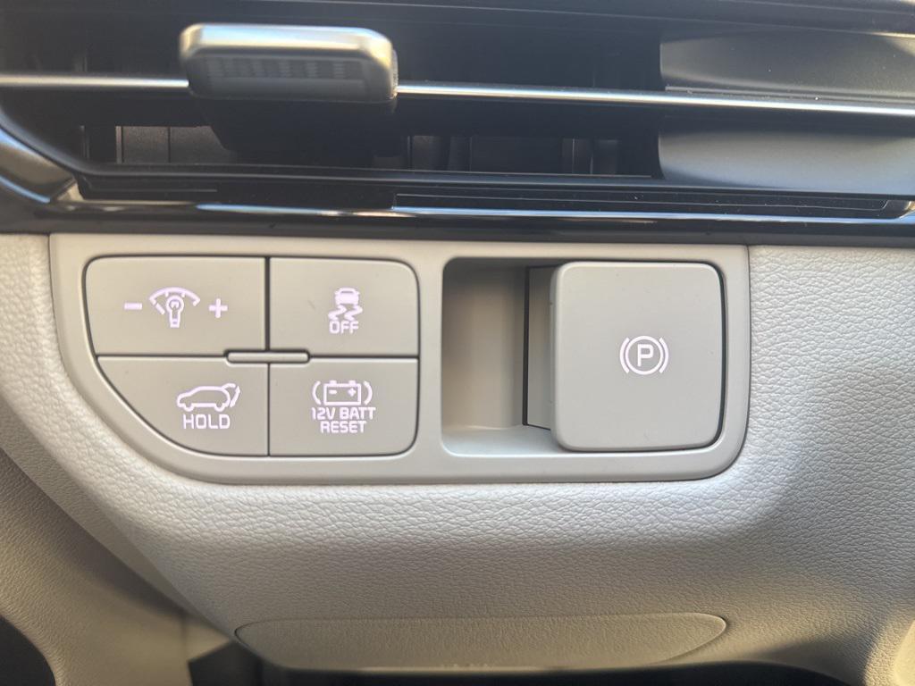 new 2026 Kia Sportage Hybrid car, priced at $40,888
