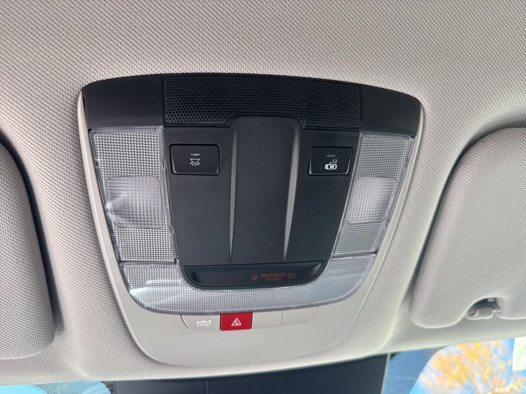 new 2025 Kia Sorento Hybrid car, priced at $41,347