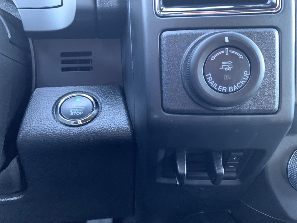 used 2021 Ford Expedition car, priced at $23,993