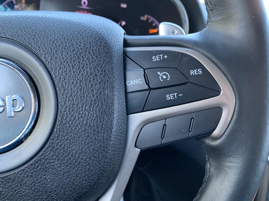 used 2015 Jeep Grand Cherokee car, priced at $15,720