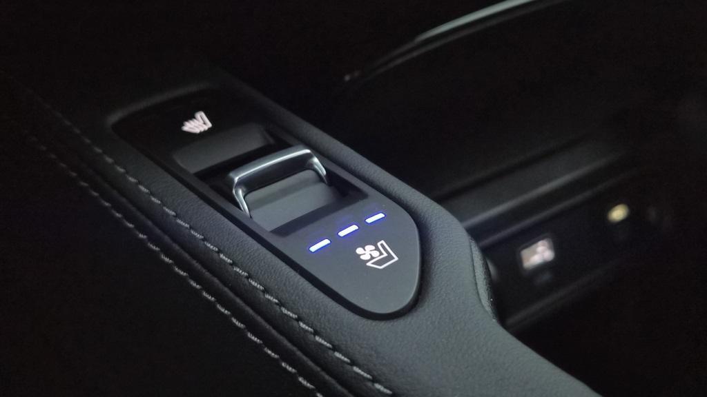 new 2025 Kia Telluride car, priced at $49,673