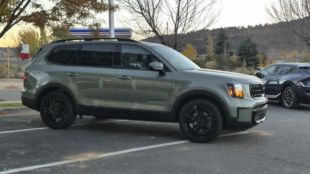 new 2025 Kia Telluride car, priced at $49,673