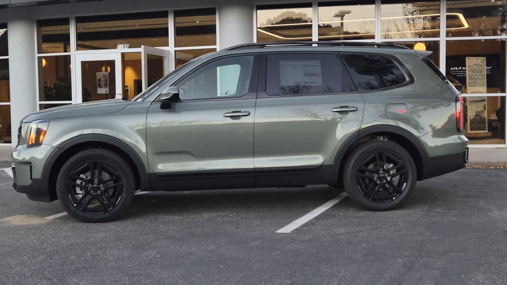 new 2025 Kia Telluride car, priced at $49,673