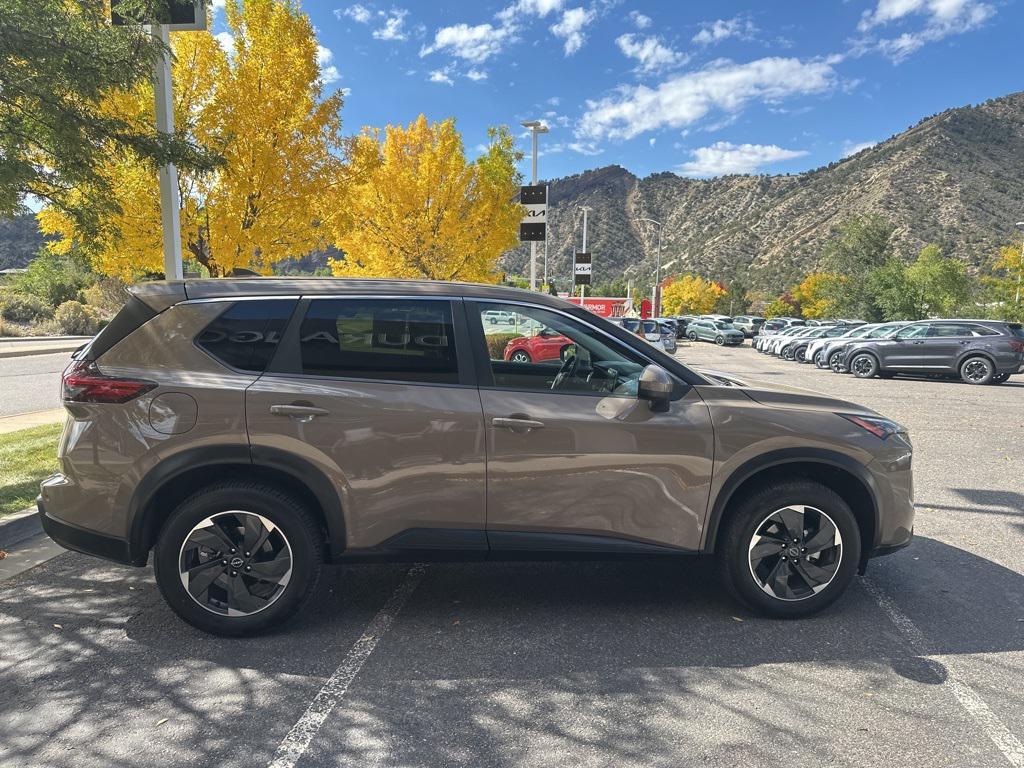 used 2024 Nissan Rogue car, priced at $21,812