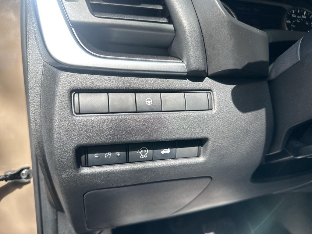 used 2024 Nissan Rogue car, priced at $21,812