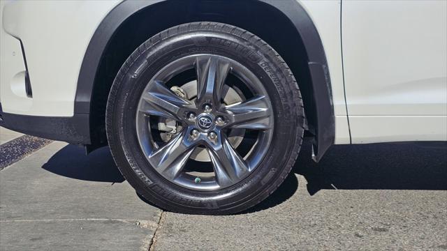 used 2019 Toyota Highlander car, priced at $23,891