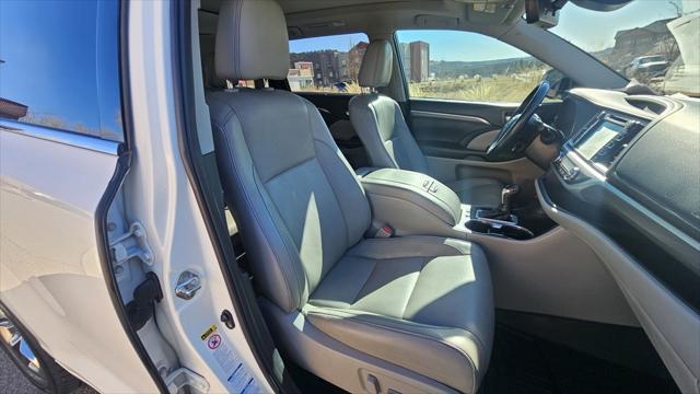 used 2019 Toyota Highlander car, priced at $23,891