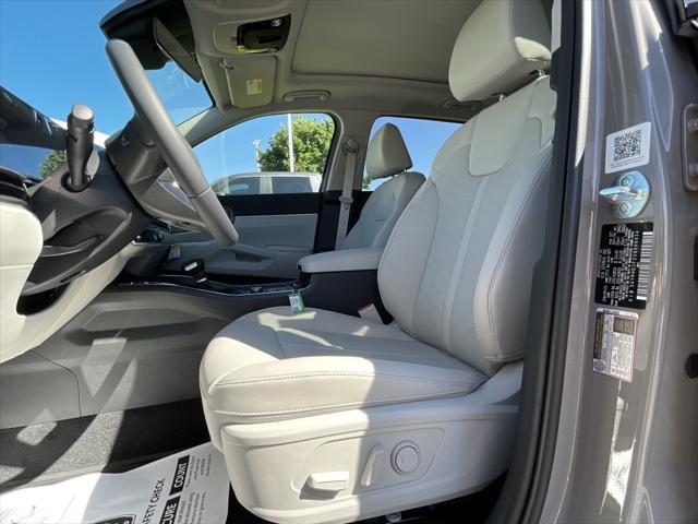 new 2025 Kia Sorento car, priced at $42,764