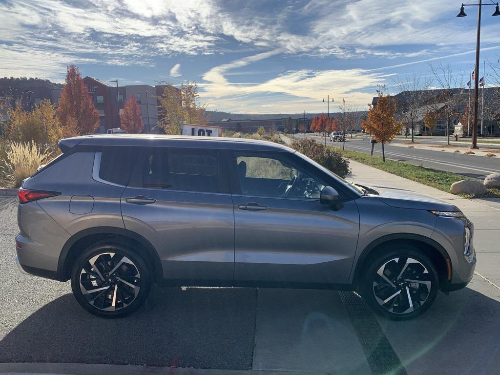 used 2024 Mitsubishi Outlander car, priced at $24,380