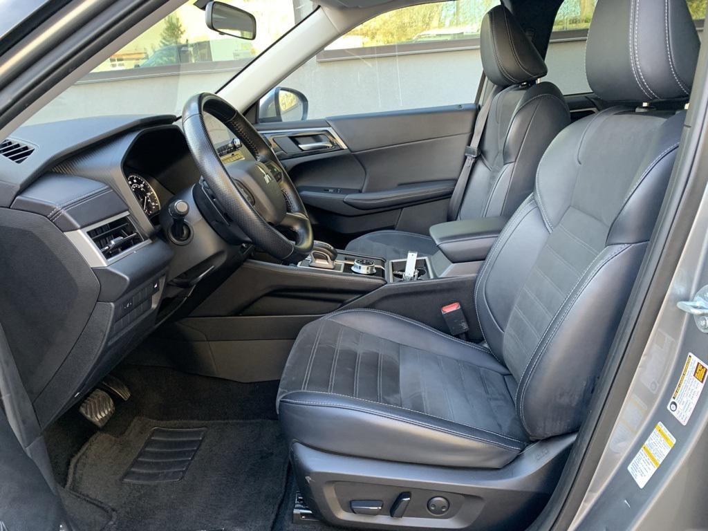 used 2024 Mitsubishi Outlander car, priced at $24,380