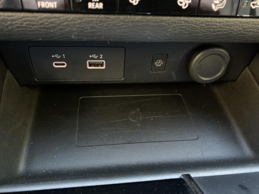 used 2024 Mitsubishi Outlander car, priced at $24,380