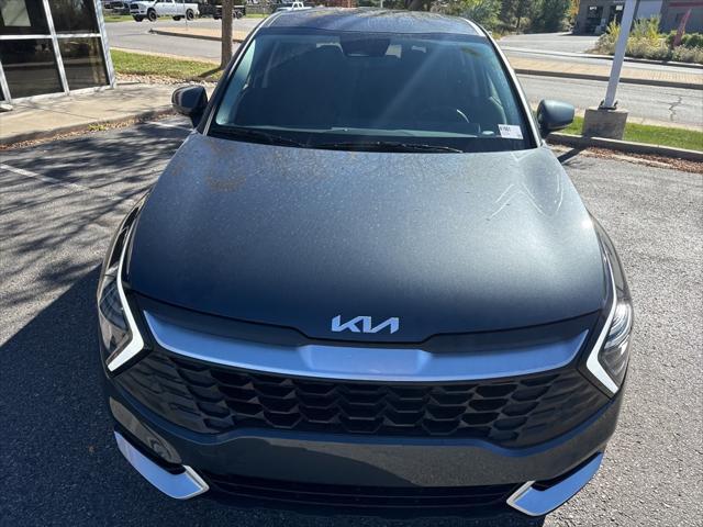 new 2025 Kia Sportage car, priced at $30,011