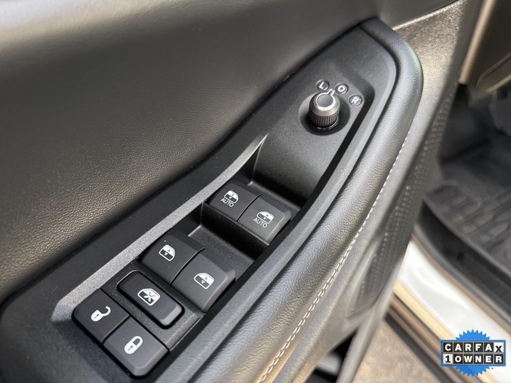 used 2024 Jeep Grand Cherokee car, priced at $33,890