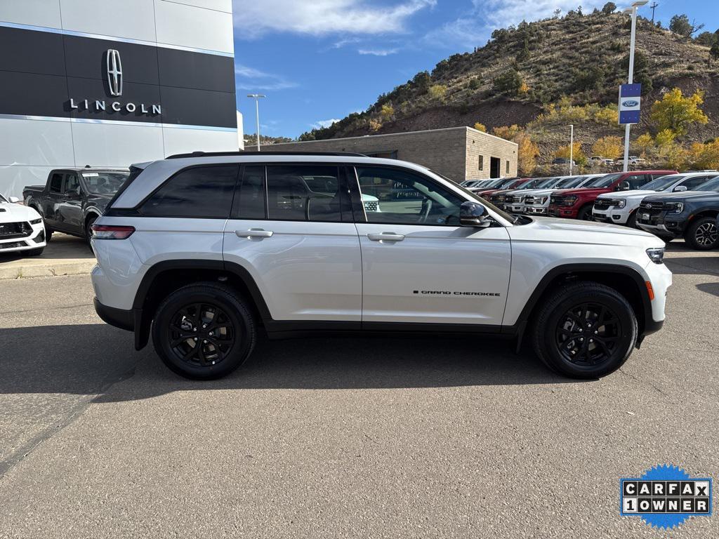 used 2024 Jeep Grand Cherokee car, priced at $33,890