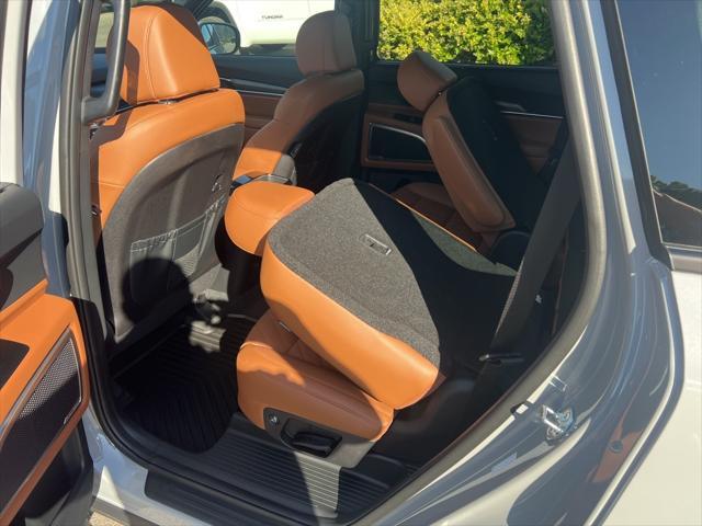 new 2025 Kia Telluride car, priced at $48,326
