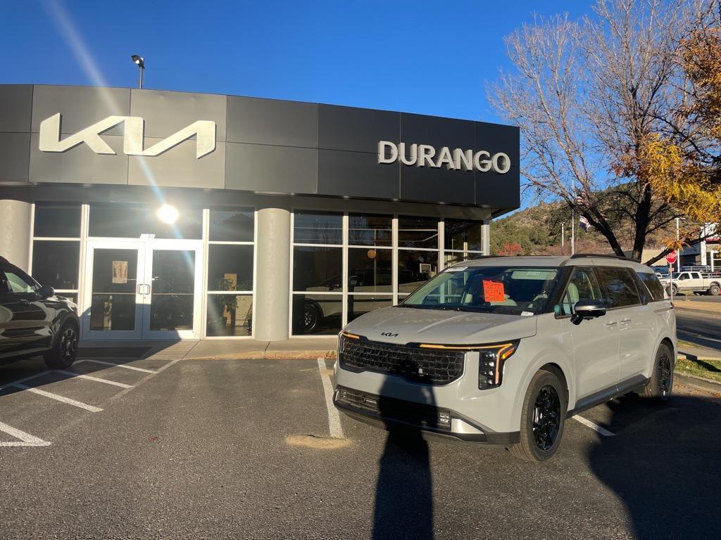 new 2026 Kia Carnival Hybrid car, priced at $53,636