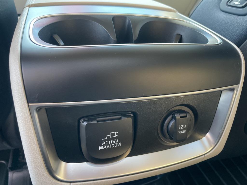 new 2026 Kia Carnival Hybrid car, priced at $53,636