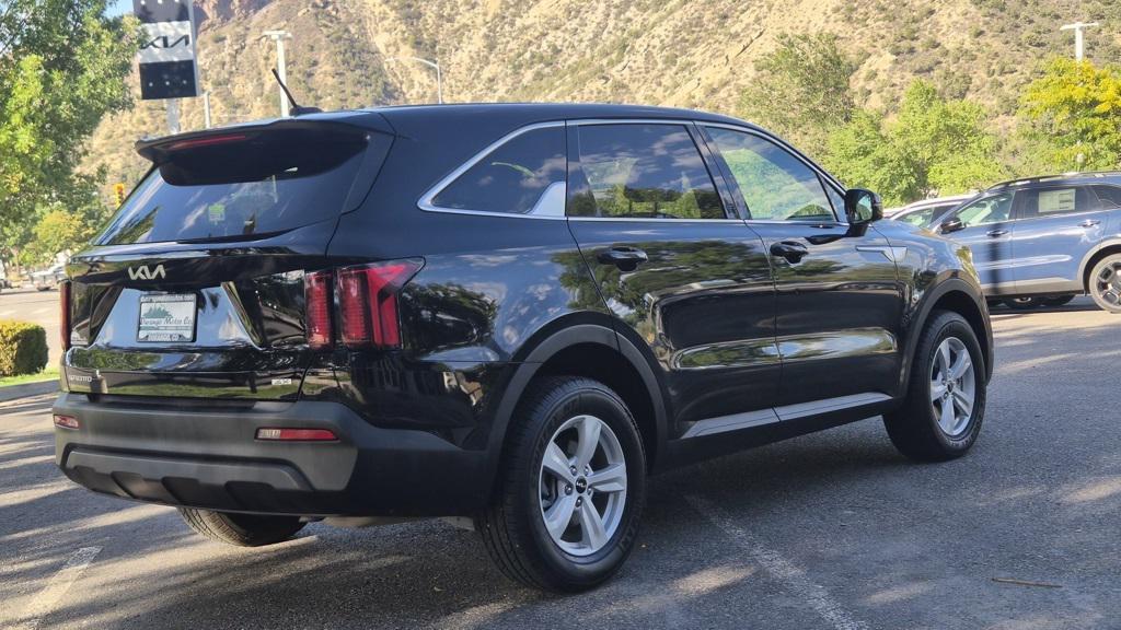 used 2023 Kia Sorento car, priced at $21,545