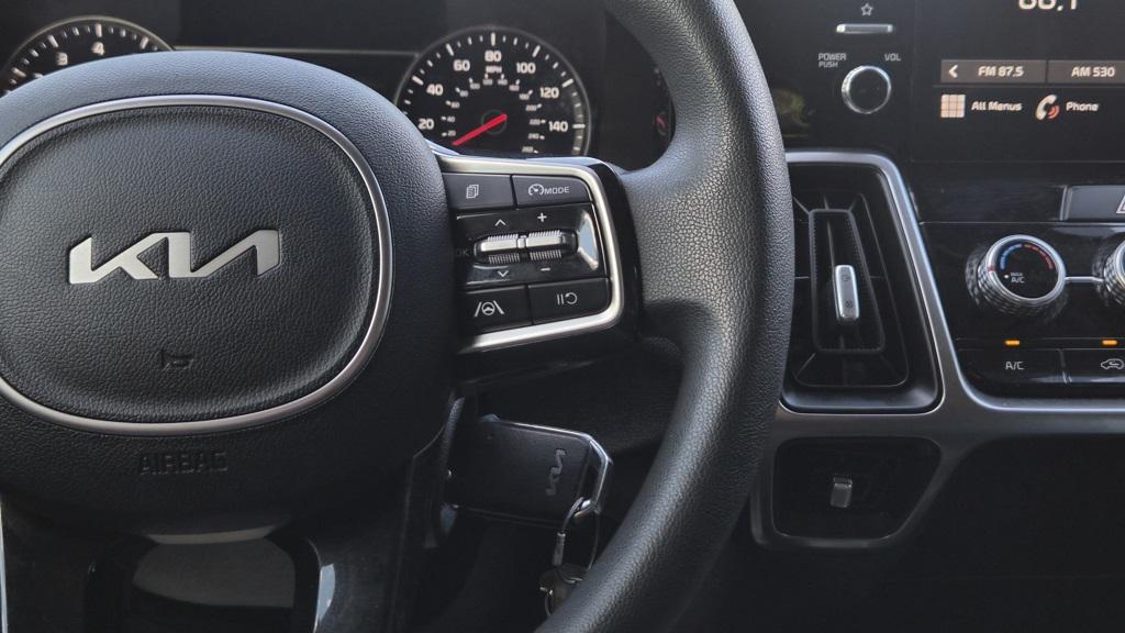 used 2023 Kia Sorento car, priced at $21,545