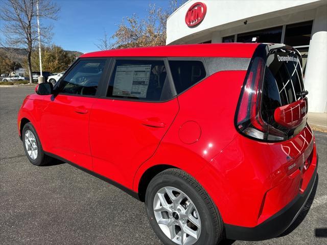 new 2025 Kia Soul car, priced at $21,474