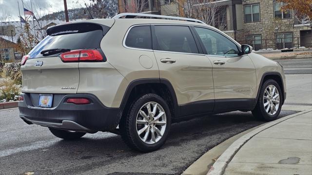 used 2014 Jeep Cherokee car, priced at $12,491