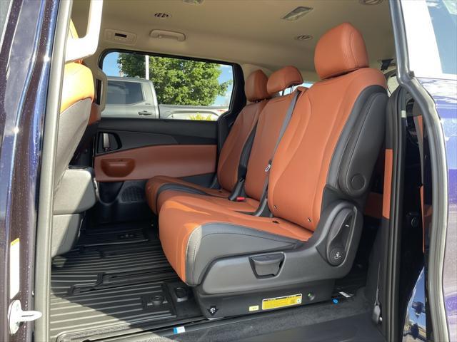 new 2026 Kia Carnival Hybrid car, priced at $44,920