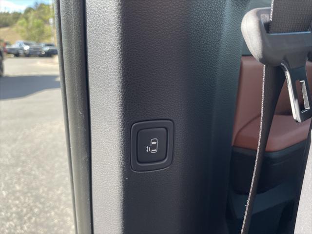 new 2026 Kia Carnival Hybrid car, priced at $44,920