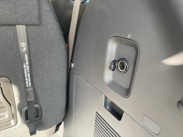 new 2026 Kia Carnival Hybrid car, priced at $44,920