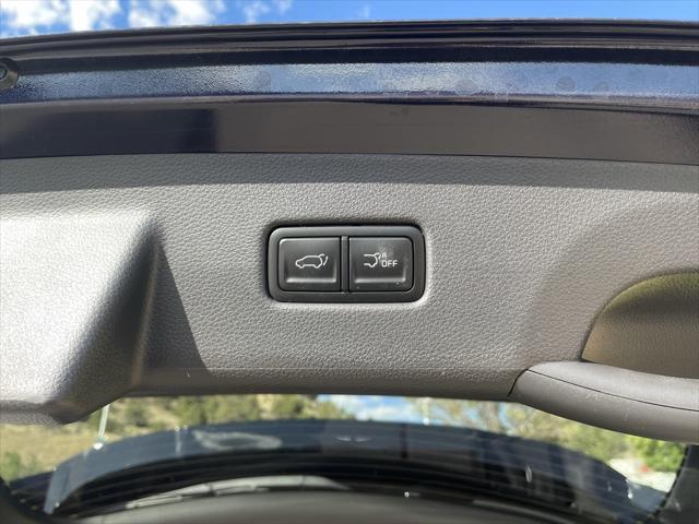 new 2026 Kia Carnival Hybrid car, priced at $44,920