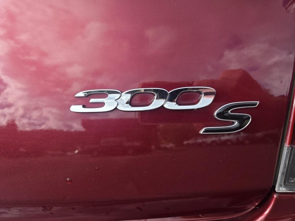 used 2019 Chrysler 300 car, priced at $18,742