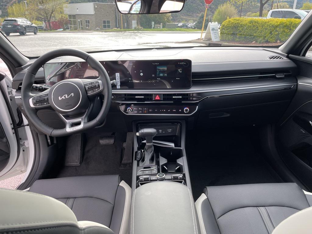 new 2025 Kia K5 car, priced at $32,424