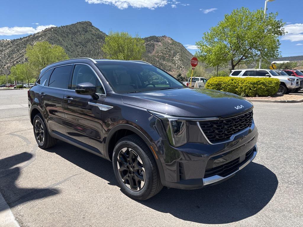 new 2025 Kia Sorento car, priced at $34,990