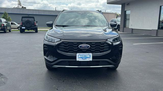 new 2025 Ford Escape car, priced at $29,784