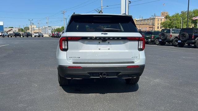 new 2025 Ford Explorer car, priced at $40,738